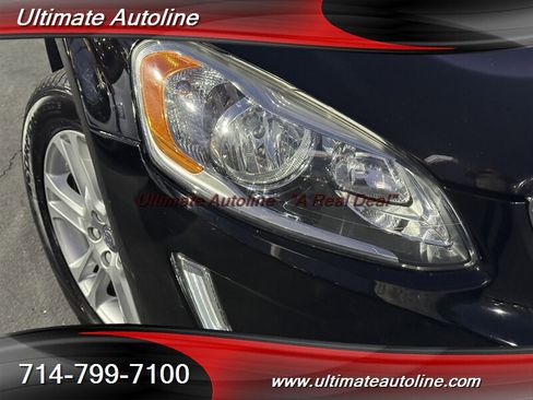 Used 2016 Volvo XC60 T5 w/ Proximity Package image 7