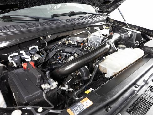 Used 2023 Ford Expedition Max XLT AWD/4WD image 44