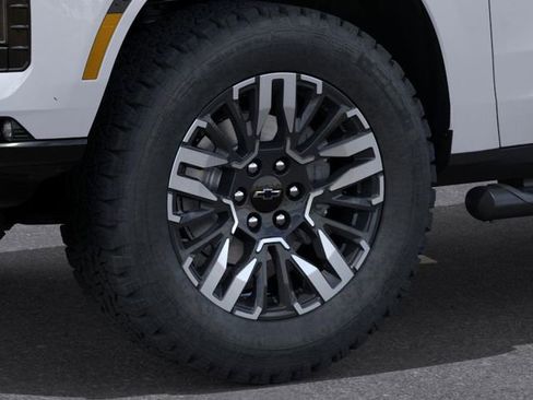 New 2026 Chevrolet Tahoe Z71 image 9