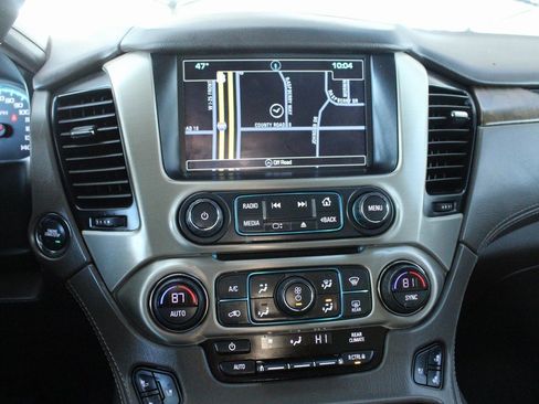 Used 2018 GMC Yukon XL Denali w/ Denali Ultimate Package image 5