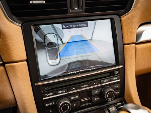 Used 2015 Porsche 911 Carrera S image 33