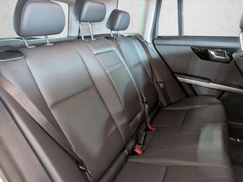 Used 2015 Mercedes-Benz GLK 350 2WD image 18