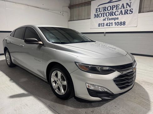 Used 2020 Chevrolet Malibu LS image 12