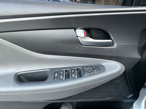 Used 2021 Hyundai Santa Fe SEL image 15