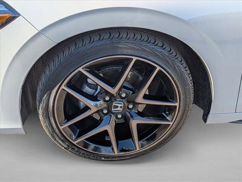 Certified 2024 Honda Civic Sport Touring image 26