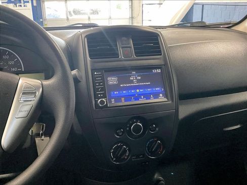 Used 2019 Nissan Versa S Plus FWD image 18