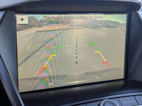 Used 2019 Ford Escape SE image 12