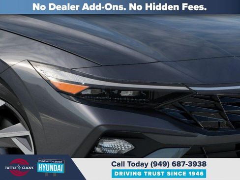 New 2025 Hyundai Elantra Sport image 9