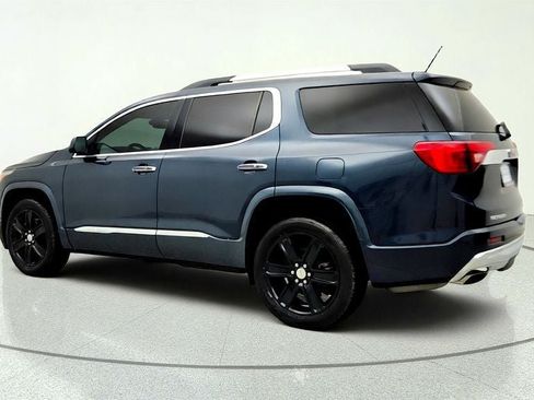 Used 2019 GMC Acadia Denali w/ Technology Package AWD/4WD image 7