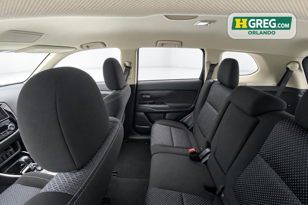 Used 2018 Mitsubishi Outlander LE FWD image 7