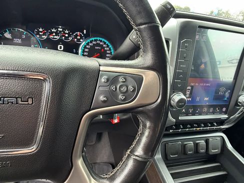 Used 2019 GMC Sierra 2500 Denali w/ Duramax Plus Package image 20