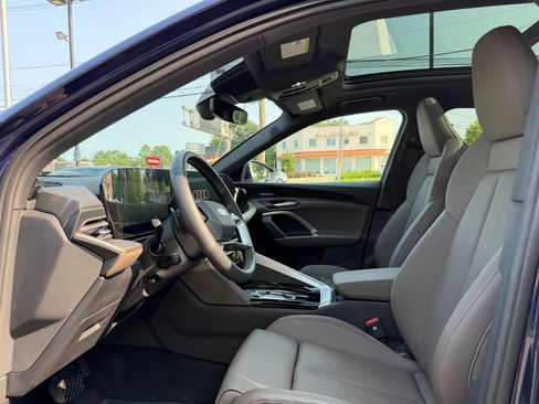Used 2025 Audi Q5 Premium Plus AWD/4WD image 14