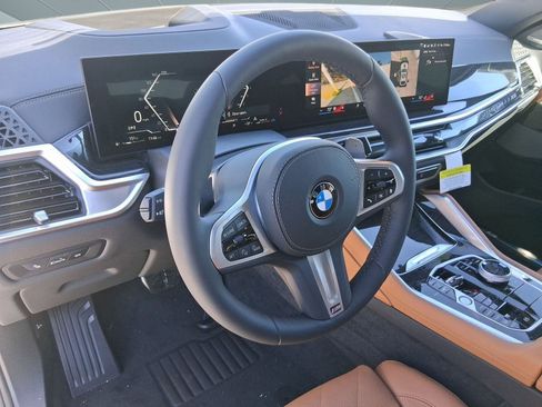 New 2026 BMW X6 xDrive40i w/ Executive Package image 4