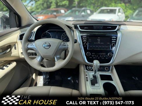 Used 2018 Nissan Murano SL w/ Moonroof Package AWD/4WD image 23