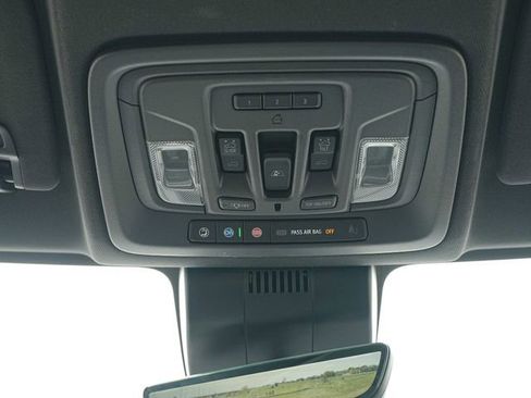 Used 2023 Chevrolet Silverado 1500 High Country w/ High Country Premium Package AWD/4WD image 42