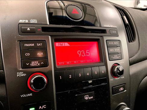 Used 2012 Kia Forte SX FWD image 20