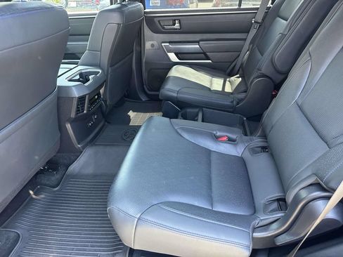 Used 2025 Toyota Sequoia Platinum AWD/4WD image 16