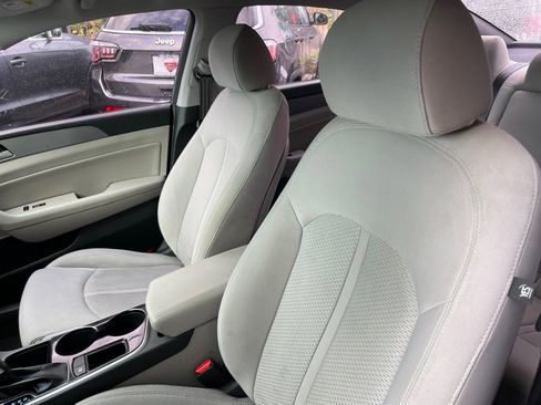 Used 2018 Hyundai Sonata SEL w/ Cargo Package image 12