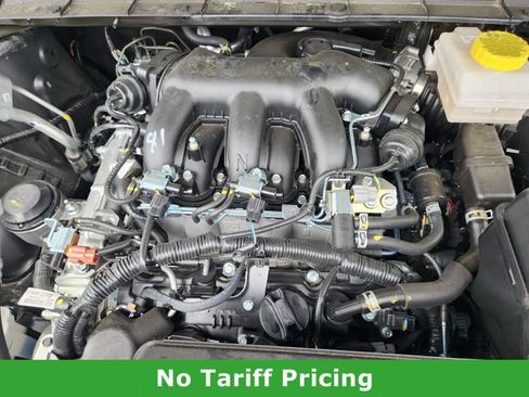 Certified 2026 Nissan Pathfinder Platinum FWD image 30