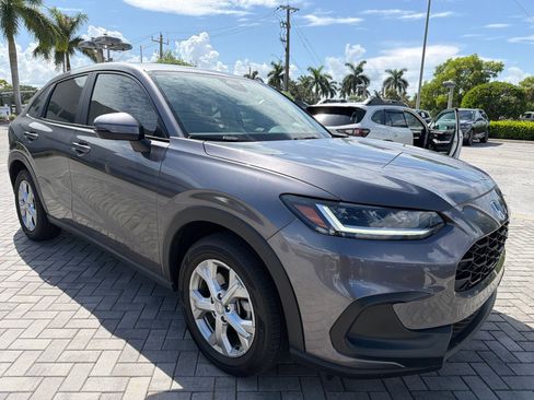 Used 2024 Honda HR-V LX image 3