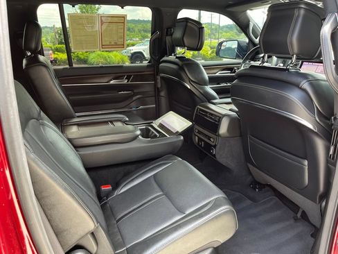 Used 2023 Jeep Grand Wagoneer 4WD image 30
