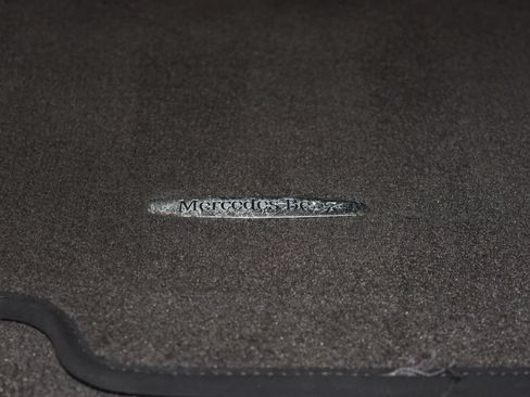 Used 2017 Mercedes-Benz GLE 350 image 32