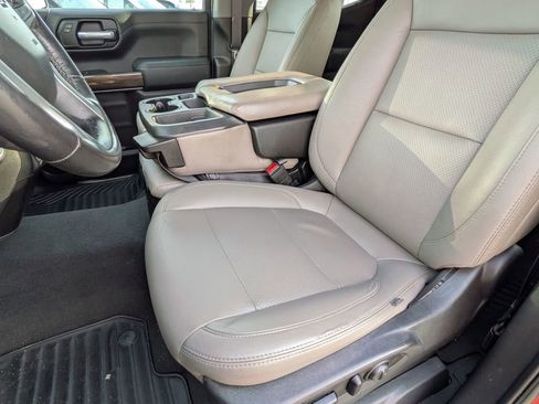 Used 2019 Chevrolet Silverado 1500 LT w/ All-Star Edition image 13