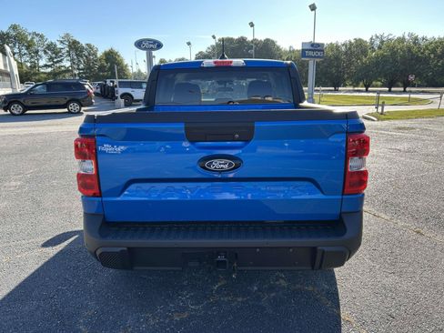 Used 2026 Ford Maverick XLT FWD image 4