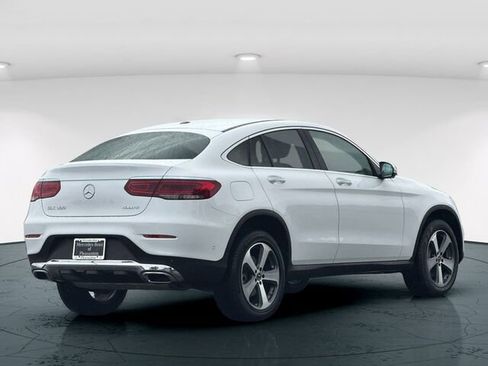 Used 2023 Mercedes-Benz GLC 300 4MATIC Coupe image 7