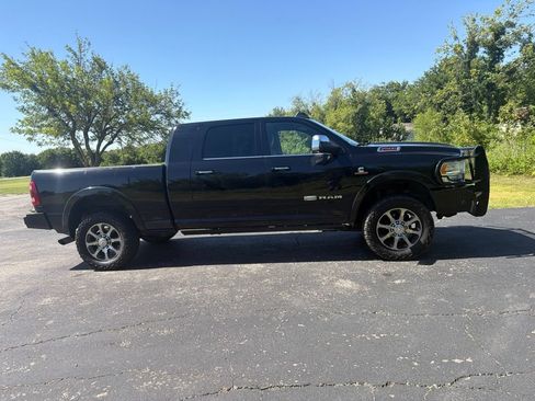 Used 2021 RAM 2500 Limited AWD/4WD image 3