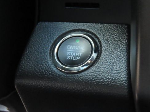 Used 2018 Ford Expedition Max Limited w/ Equipment Group 302A RWD image 28