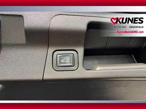 Used 2018 GMC Acadia SLT AWD/4WD image 40