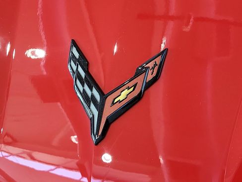 Used 2025 Chevrolet Corvette Z06 RWD image 29