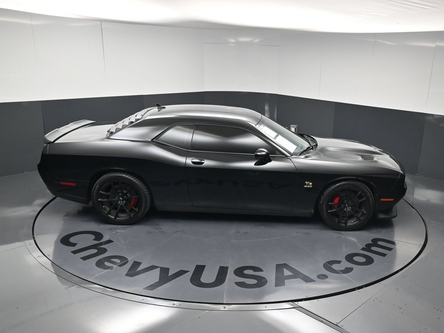 Used 2021 Dodge Challenger R/T Scat Pack RWD image 33