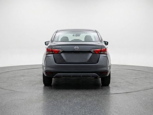 Used 2025 Nissan Versa SV image 7