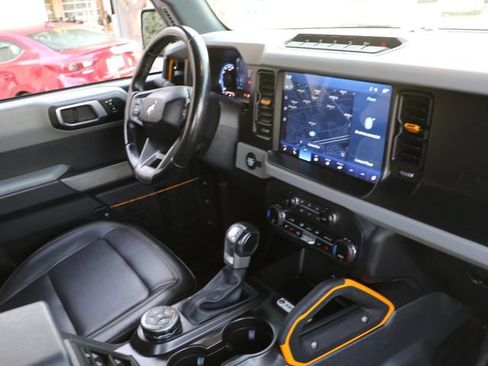 Used 2023 Ford Bronco Badlands AWD/4WD image 13