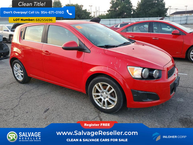 Used 2015 Chevrolet Sonic LT w/ Fun and Sun Package FWD image 5