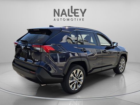 Certified 2019 Toyota RAV4 XLE Premium image 6