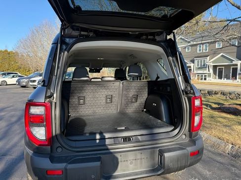 Used 2025 Ford Bronco Sport Badlands image 11