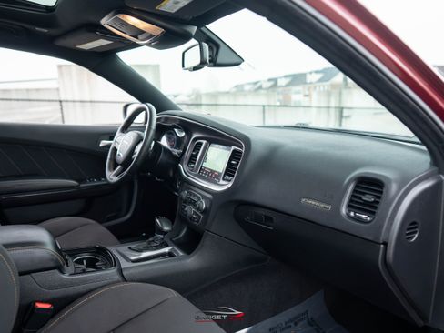 Used 2019 Dodge Charger Scat Pack w/ Stars & Stripes Edition image 15