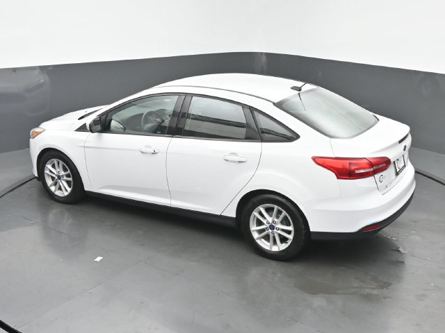 Used 2017 Ford Focus SE FWD image 38
