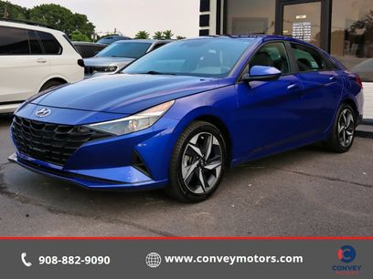 Used 2023 Hyundai Elantra SEL w/ Convenience Package