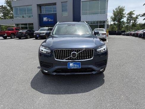 Used 2020 Volvo XC90 T6 Momentum AWD/4WD image 3