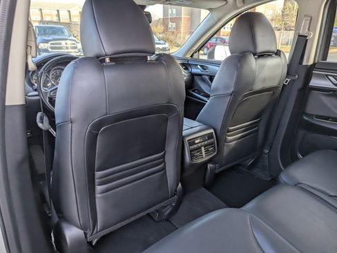 Used 2018 MAZDA CX-9 Touring w/ Touring Premium Package image 21