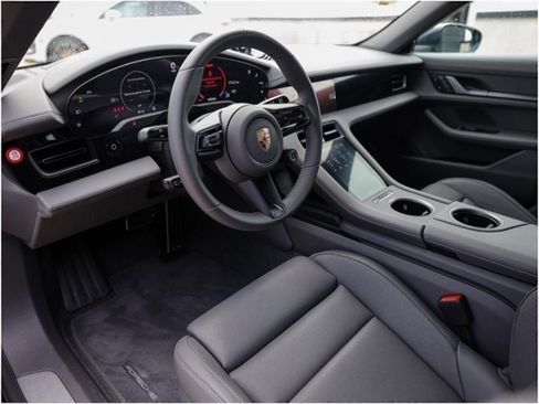 New 2025 Porsche Taycan image 4