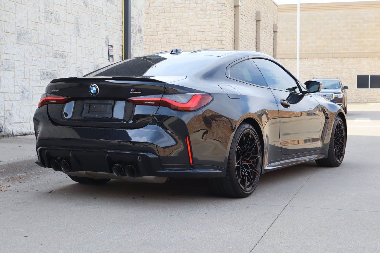 Used 2024 BMW M4 xDrive Competition w/ M Driver's Package AWD/4WD image 3