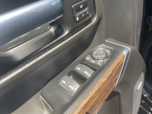 Used 2022 Chevrolet Silverado 3500 High Country w/ Safety Package II AWD/4WD image 22