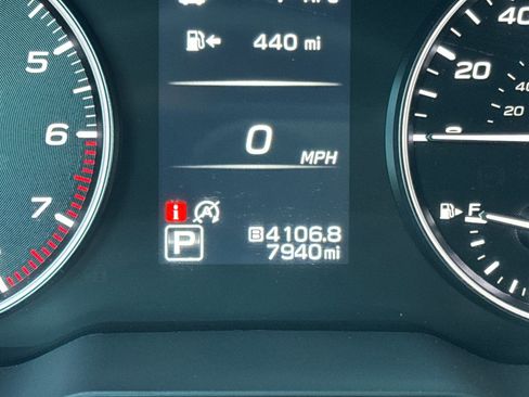 Used 2025 Subaru Outback Premium image 29