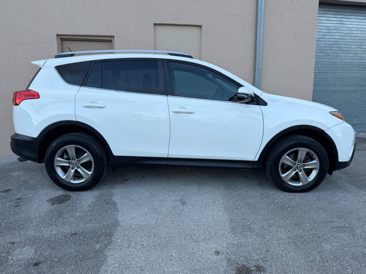 Used 2015 Toyota RAV4 XLE FWD image 13