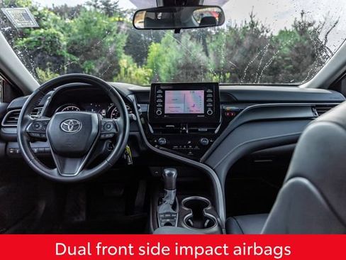 Used 2024 Toyota Camry SE AWD/4WD image 30